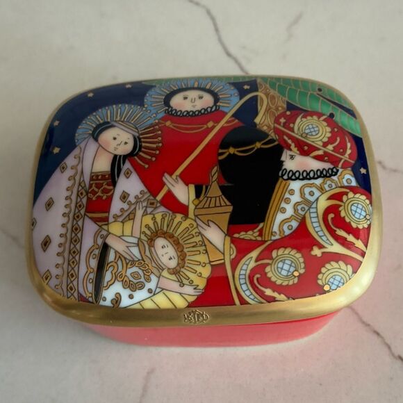 NWT CHRISTIAN DIOR Nativity Scene Trinket Box Holy Family Holiday Christmas - Picture 5 of 13